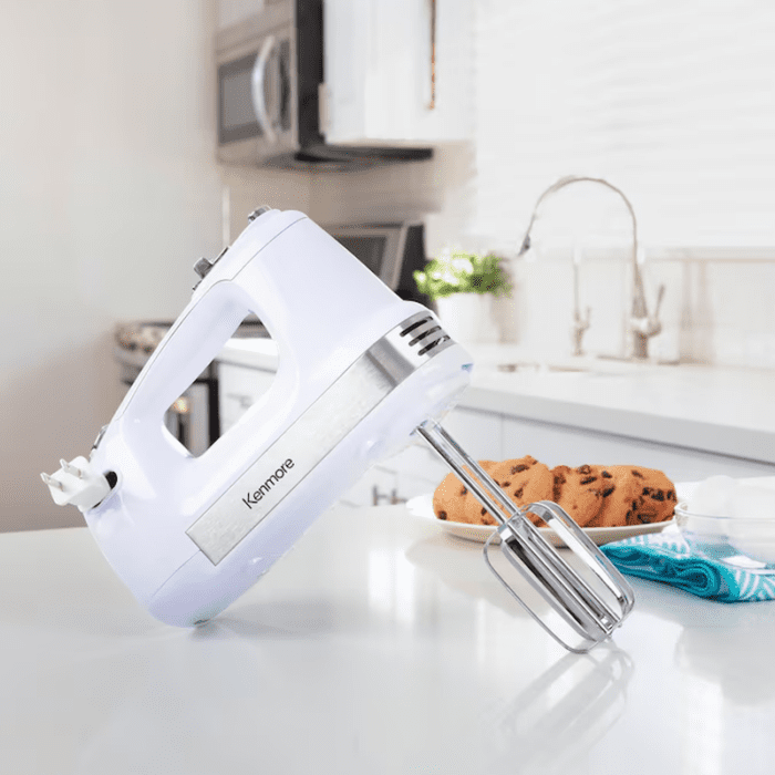 250 Watt Hand Mixer/Blender, Case with Accessories 5-Speed Hand Mixer with Storage (White) - Image 2