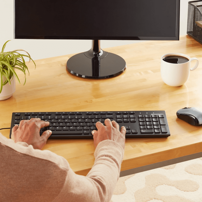 Wired Keyboard, Full-Sized, QWERTY Layout, Black - Image 5