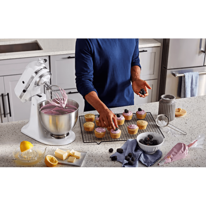 Classic Series White 4.5-Quart Tilt-Head Stand Mixer - Image 9