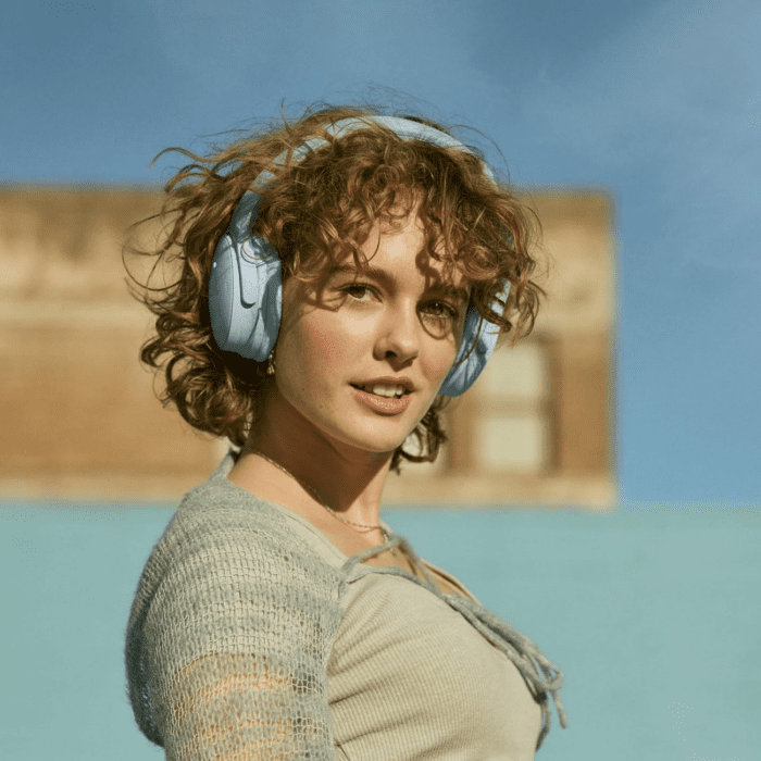 Quietcomfort Bluetooth Headphones, Wireless Headphones, over Ear Noise Cancelling Headphones with Mic, up to 24 Hours of Battery Life, Moonstone Blue - Limited Edition Color - Image 3