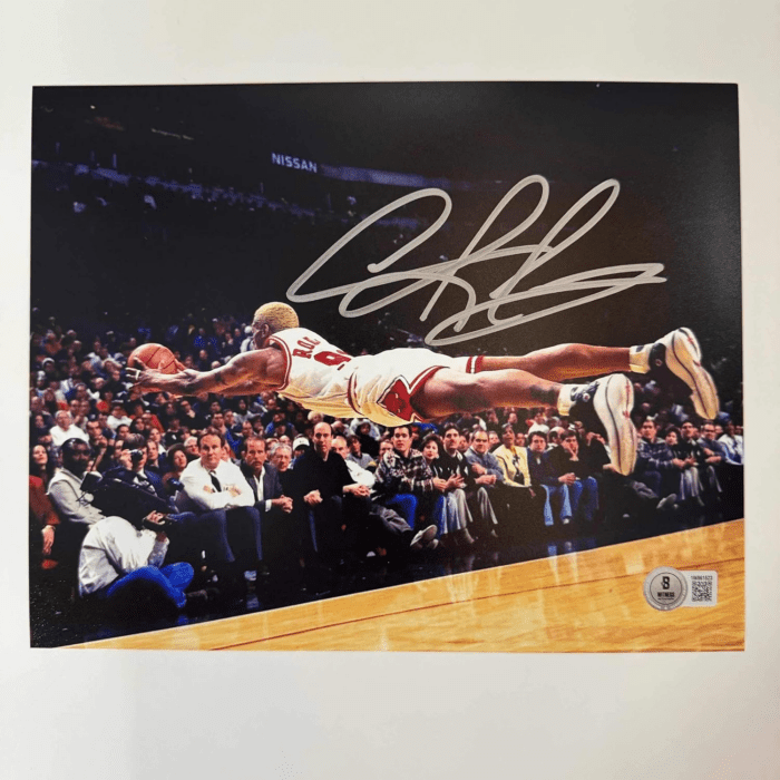 Autographed/Signed Dennis Rodman Chicago Bulls 8X10 Basketball Photo Beckett BAS COA