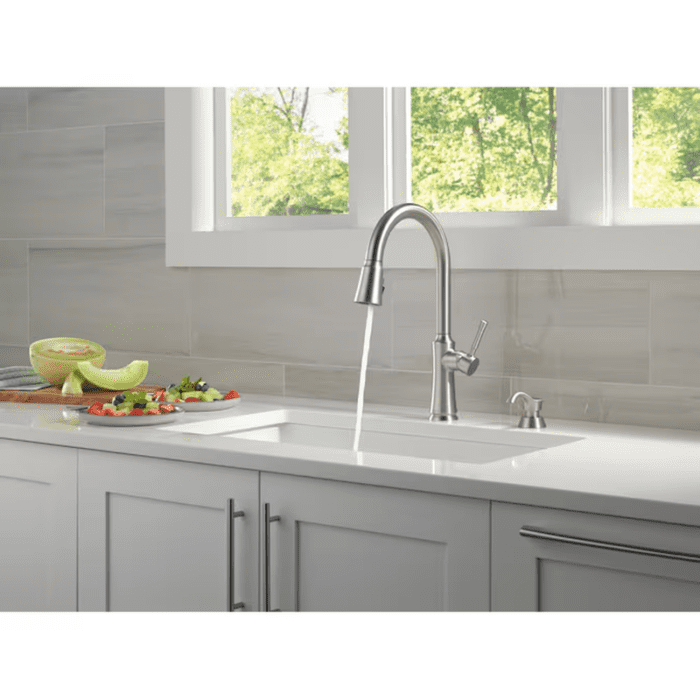 Chalet Stainless Steel Single Handle Pull-Down Kitchen Faucet with Sprayer (Deck Plate and Soap Dispenser Included) - Image 11