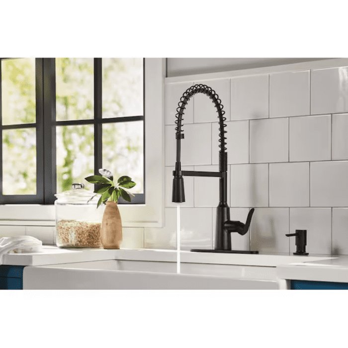 Edwyn Matte Black Single Handle Pull-Down Kitchen Faucet with Sprayer (Deck Plate and Soap Dispenser Included) - Image 4