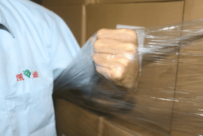 2 Pack 1500Ft Industrial Clear Stretch Wrap Film 70 Gauge 15" with 3Inch Plastic Rolling Handles for Pallet Wrap, Durable Self-Adhering Packing, Moving, Heavy Duty Shrink Film - Image 7