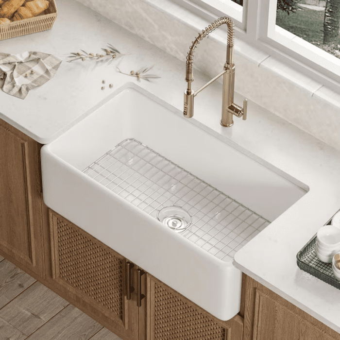 Farmhouse Apron Front 36-In X 18-In White Fireclay Single Bowl Kitchen Sink - Image 20