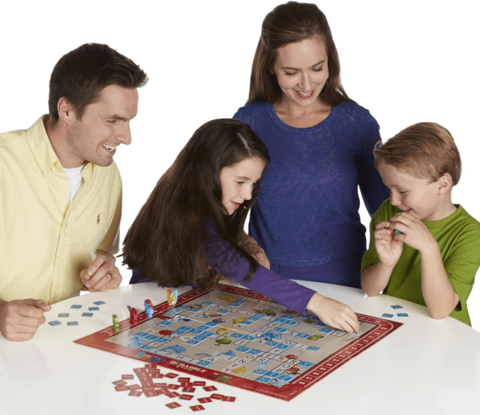 Scrabble Junior Board Game | 2-4 Players | Family Educational Word Games for Kids | Back to School Gifts for Classroom | Ages 5+ - Image 6