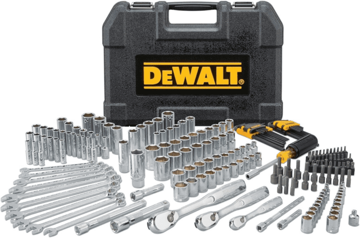 Mechanics Tool Set, 1/4" & 3/8" & 1/2" Drive, Sae/Metric, 205-Piece (DWMT81534)