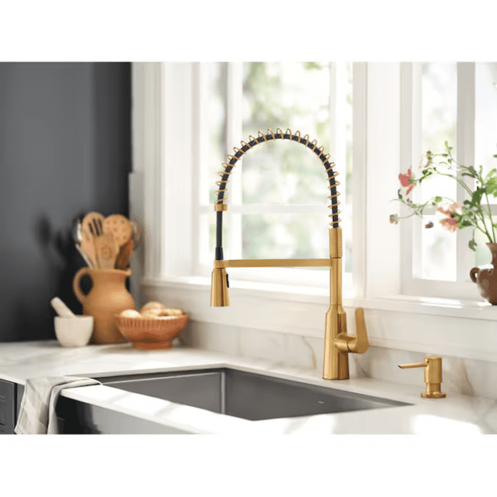 Edwyn Matte Black Single Handle Pull-Down Kitchen Faucet with Sprayer (Deck Plate and Soap Dispenser Included) - Image 16