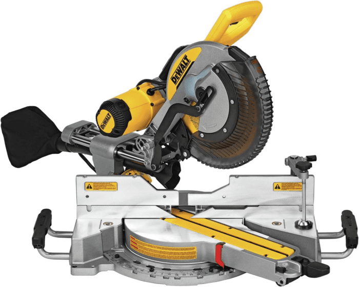 Sliding Compound Miter Saw, 12-Inch (DWS779)