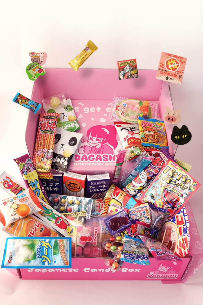 Japanese Candy Snack Assortment BOX 55Pcs (JAPANESE CANDY SAMURAI) - Image 2