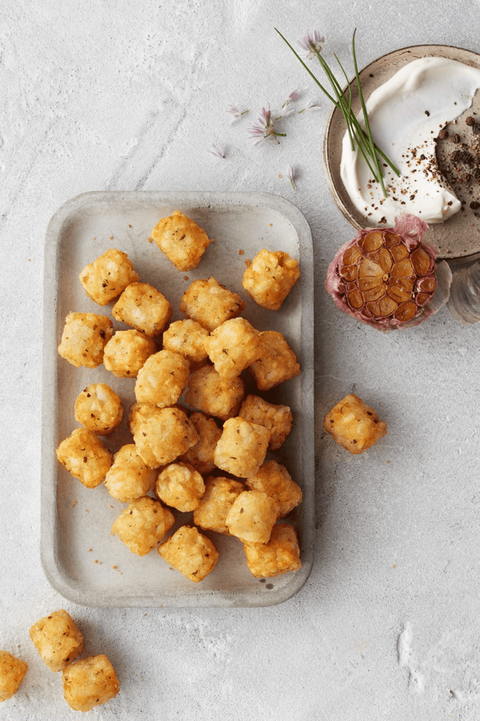 Crispy Seasoned Potato Puffs Roasted Garlic and Cracked Black Pepper, 19 Oz (Frozen) - Image 8