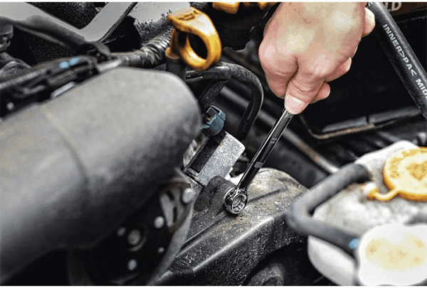 Mechanics Tool Set, 1/4" & 3/8" & 1/2" Drive, Sae/Metric, 205-Piece (DWMT81534) - Image 4