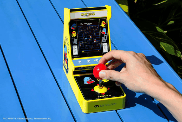 Pac-Man Joystick Player:Officially Licensed Retro Gaming Console, 2 Game Modes Classic Arcade Machine, Portable Game for Kids and Adults - Image 6