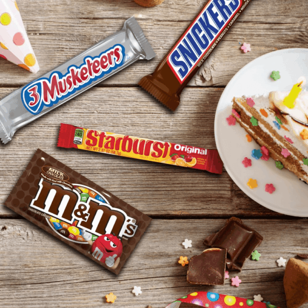 M&M'S, SNICKERS, 3 MUSKETEERS, SKITTLES & STARBURST Variety Pack Full Size Bulk Candy Assortment, 56.11 Oz, 30 Count - Image 3