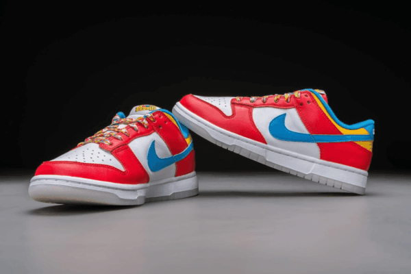 Dunk Low Mens Sneakers - Image 3