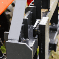 Standard Series Pallet Fork Frame, 48" Pallet Fork Blades, Quick Tach Connection for Skid Steers, Tractors, Rated 4,000 LB, Conus 2 Hay Spear Sleeves Included, 2" Receiver Hitch - Image 6