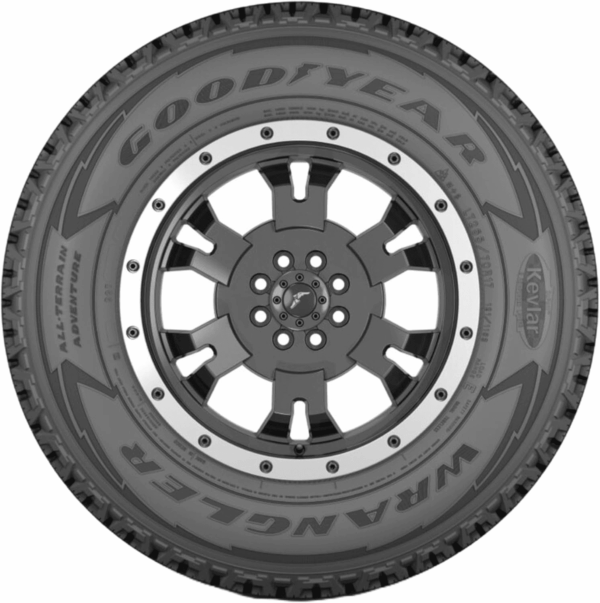 Wrangler Adventure Kevlar 255/70R18 113 T Tire - Image 3