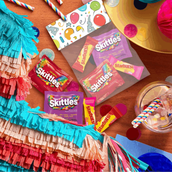 SKITTLES Original, SKITTLES Wild Berry & STARBURST Original and STARBURST Favereds Fun Size -  Assorted Candy Variety Pack - Candy Bulk Individually Wrapped, 20.13Oz - Image 6