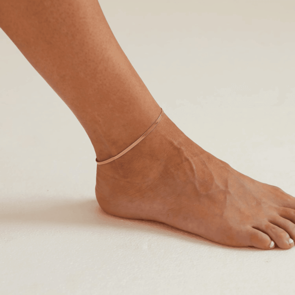 Dainty Ankle Bracelets for Women 18K Gold Plated Satellite Beaded Herringbone Chain Anklets Simple Lip Chain Anklet Minimalist Summer Beach Foot Jewelry Christmas - Image 5