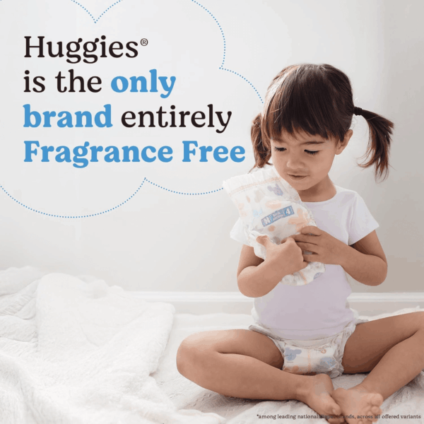 Size 1 Diapers, Snug & Dry Newborn Diapers, Size 1 (8-14 Lbs), 44 Count, Packaging May Vary - Image 5