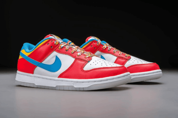 Dunk Low Mens Sneakers - Image 5