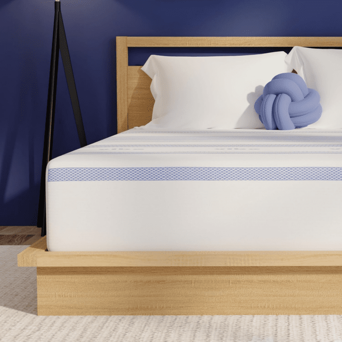 Gel Memory Foam Mattress, 12-Inch Certipur-Us Certified Bed-In-A-Box, Queen, White - Image 3