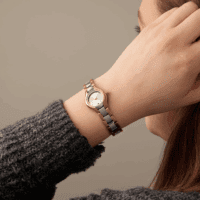 Women'S Date Function Bracelet Watch - Image 6