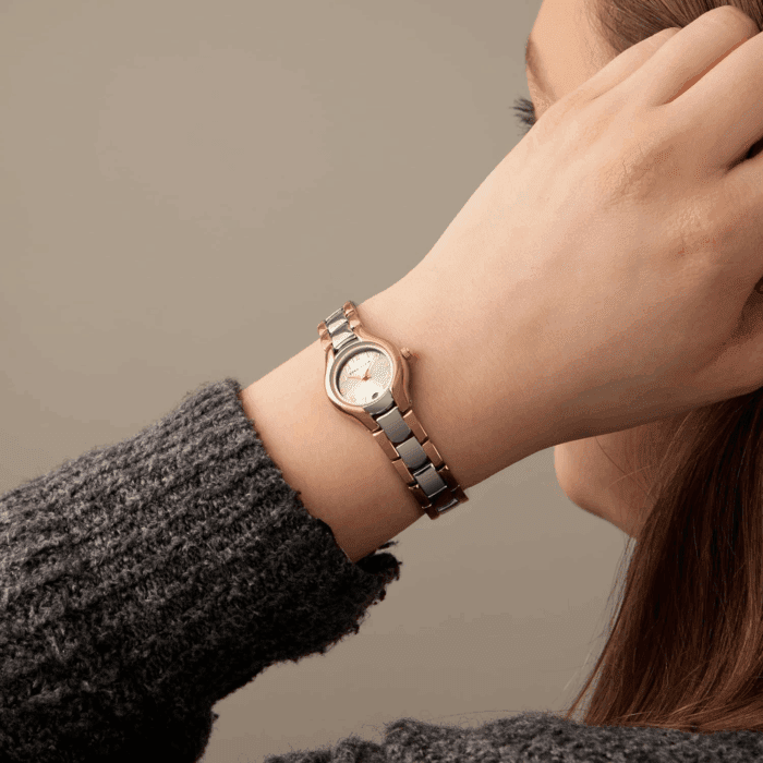 Women'S Date Function Bracelet Watch - Image 6