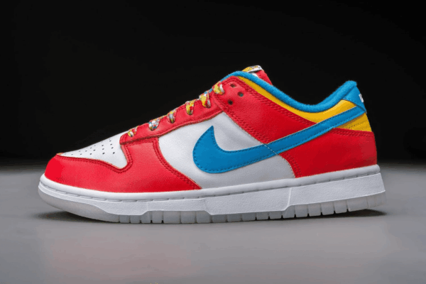 Dunk Low Mens Sneakers - Image 4