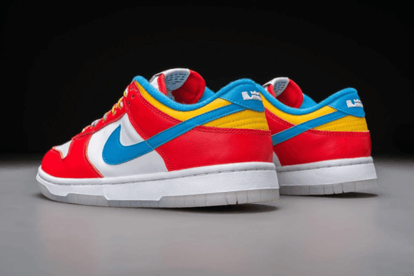 Dunk Low Mens Sneakers - Image 8