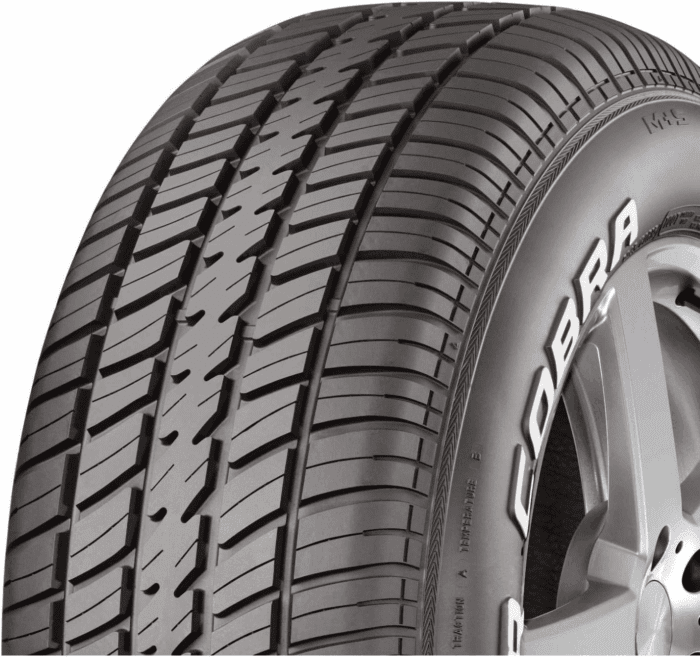 Cobra Radial G/T All-Season P295/50R15 105S Tire - Image 3
