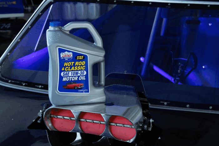 10679 Hot Rod & Classic Car SAE 10W-30 Motor Oil - 5 Quart - Image 6