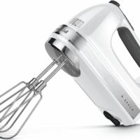 9-Speed Digital Hand Mixer with Turbo Beater II Accessories and Pro Whisk - White - Image 4