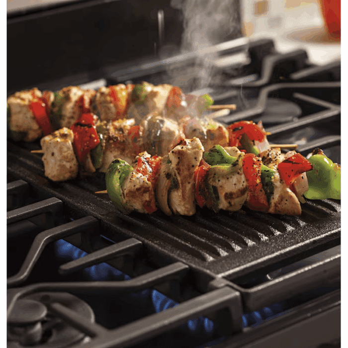 Profile 30-In 5 Burners 5.6-Cu Ft Air Fry Convection Oven Slide-In Natural Gas Ran ( Finrprint-Resistant Stainless Steel ) - Image 15