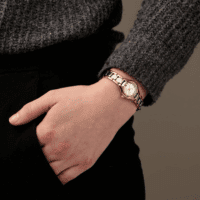 Women'S Date Function Bracelet Watch - Image 5