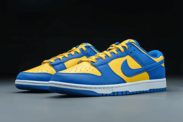 Dunk Low Mens Sneakers - Image 6