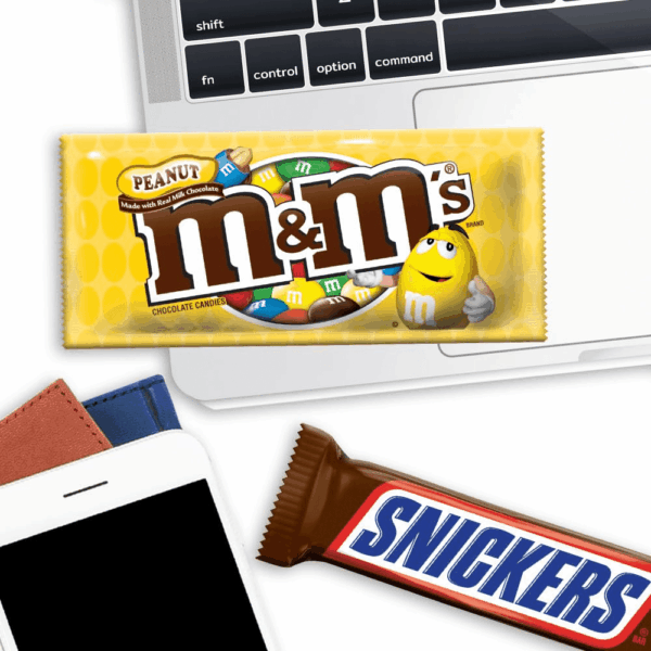 M&M'S, SNICKERS, 3 MUSKETEERS, SKITTLES & STARBURST Variety Pack Full Size Bulk Candy Assortment, 56.11 Oz, 30 Count - Image 4