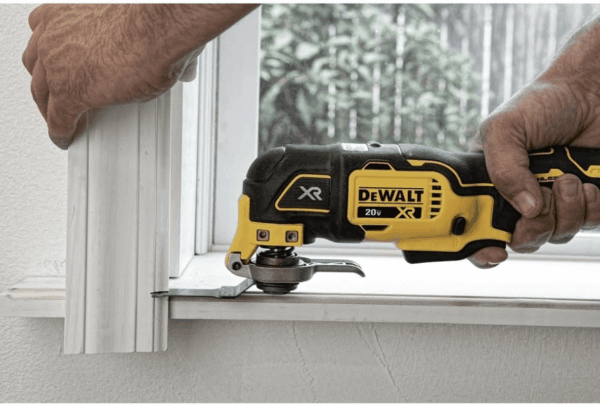20V MAX XR Oscillating Tool Kit, 3 Speed, with Blades, Battery and Charger Included (DCS356C1) - Image 6