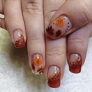 24 Pcs Fall Maple Leaf Press on Nails Short Square Reddish Brown Glitter Fake Nails Full Cover Brow French Tip False Nails Autumn Maple Leaf Artificial Nails for Women DIY Autumn Manicure Decorations