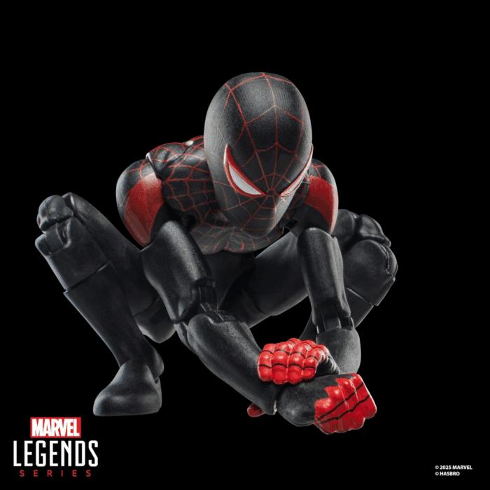 Legends Series Ultimate Miles Morales, Spider-Man Comics-Inspired Collectible 6-Inch Scale Action Figure with Character-Sized Comic Accessory - Image 7