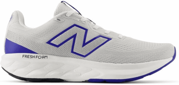 Men'S Fresh Foam 520 V9 Running Shoe - Image 3