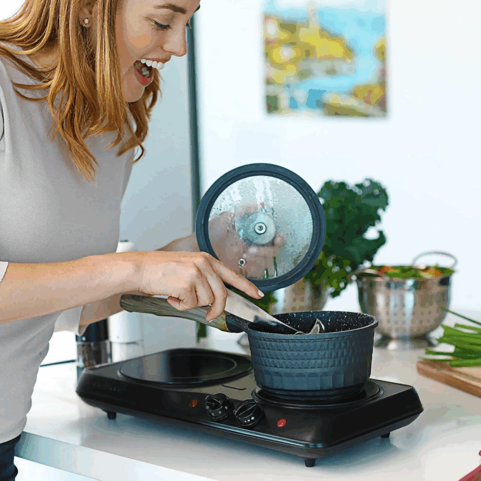 Countertop Infrared Double Burner, 1700W Electric Hot Plate and Portable Stove, Black BGI102B - Image 3