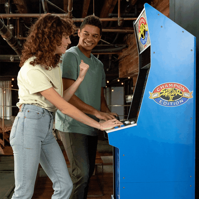 Street Fighter II Champion Edition Big Blue Arcade Machine with Stool - Image 8