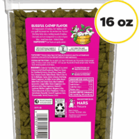 Classic Crunchy and Soft Cat Treats Blissful Catnip Flavor, 16 Oz. Tub - Image 2