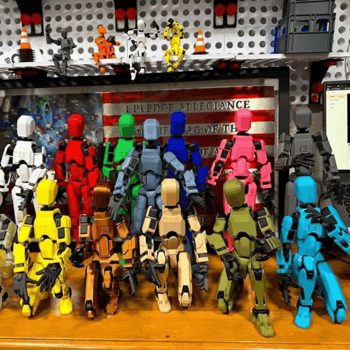 Titan13 Action Figure, Dummy Robot 13 Action Figure, 3D Printed Multi-Jointed Movable  Creative Gifts for Kids Adults with 3 Hand-Shapes, 4 Weapons(5Pcs) - Image 7