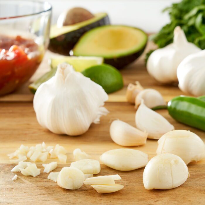 Garlic Bulb Fresh Whole, Each - Image 2