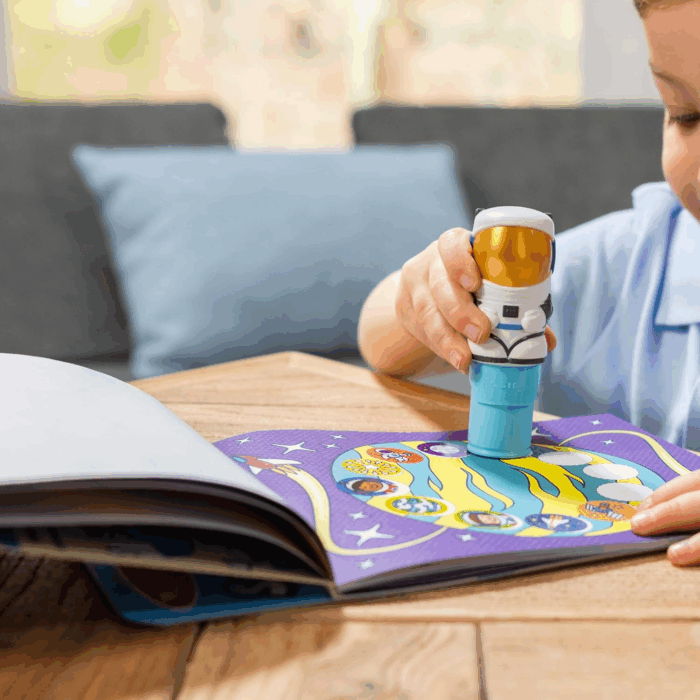 Sticker WOW!™ 24-Page Activity Pad and Sticker Stamper, 300 Stickers, Arts and Crafts Fidget Toy Collectible Character – Astronaut - FSC Certified - Image 7