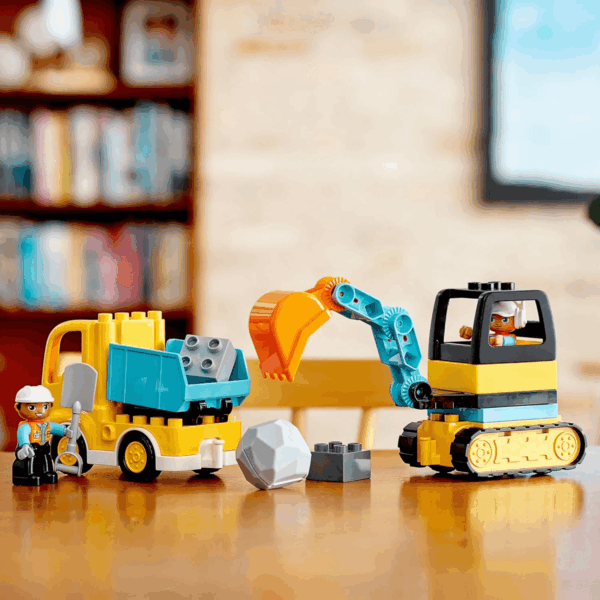 DUPLO Town Truck & Tracked Excavator Construction Vehicle 10931 Toy for Toddlers 2-4 Years Old Girls & Boys, Fine Motor Skills Development and Learning Toy - Image 4