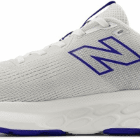 Men'S Fresh Foam 520 V9 Running Shoe - Image 2