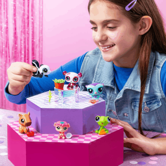 - Pet Surprise 3-Pack - Series 3, Gen 7 Authentic LPS Bobble Head Toy Figure, Collectible Toy Animal, Ages 4+ - Image 4